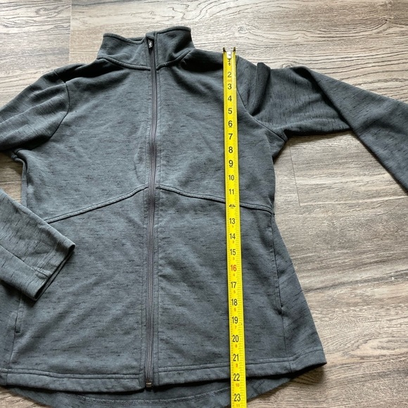 Skechers Women’s Fitted Charcoal Grey Sweatshirt, size medium - Picture 10 of 10